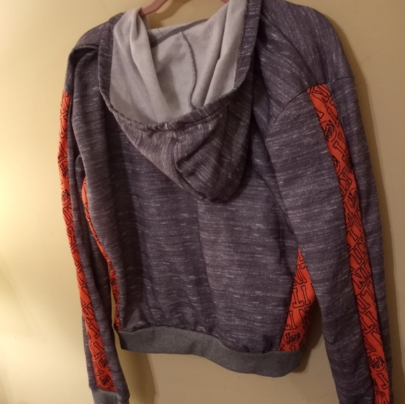 Killin It Sweatshirt - Picture 4 of 4